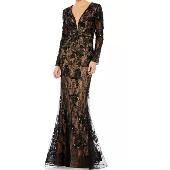 MAC DUGGAL | Floral Embellished Lace Trumpet Dress - Picture 7 of 9